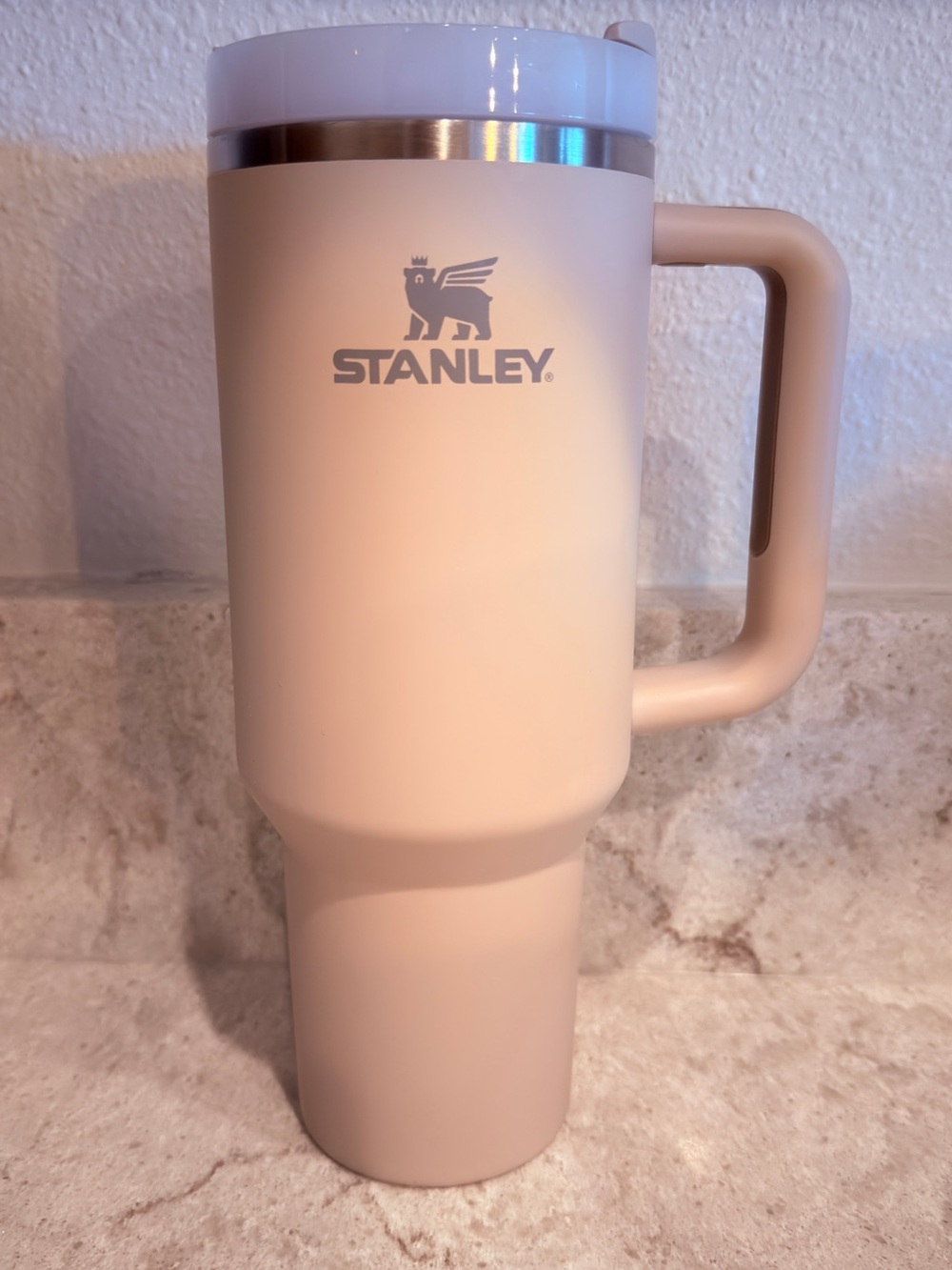 Stanley cream Travel Mug with Handle 40oz